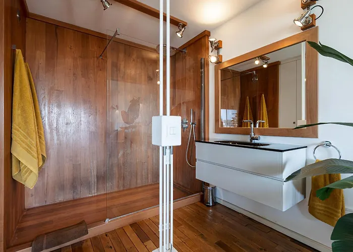 公寓 Loft Style 1 Bdr - Panoramic View Swimming Pool & Garage 昂蒂布