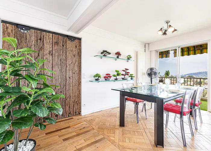 Loft Style 1 Bdr - Panoramic View Swimming Pool & Garage 昂蒂布