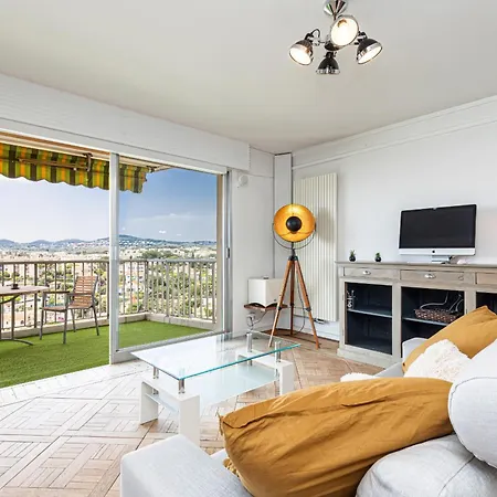 Loft Style 1 Bdr - Panoramic View Swimming Pool & Garage Daire Antibes