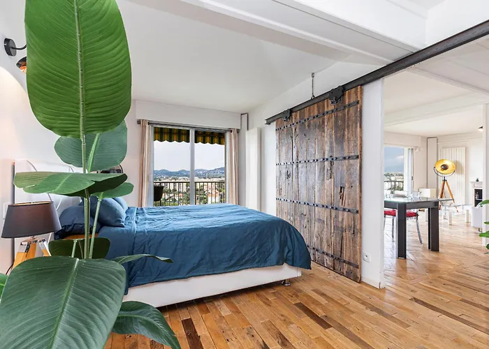 Loft Style 1 Bdr - Panoramic View Swimming Pool & Garage Appartement Antibes